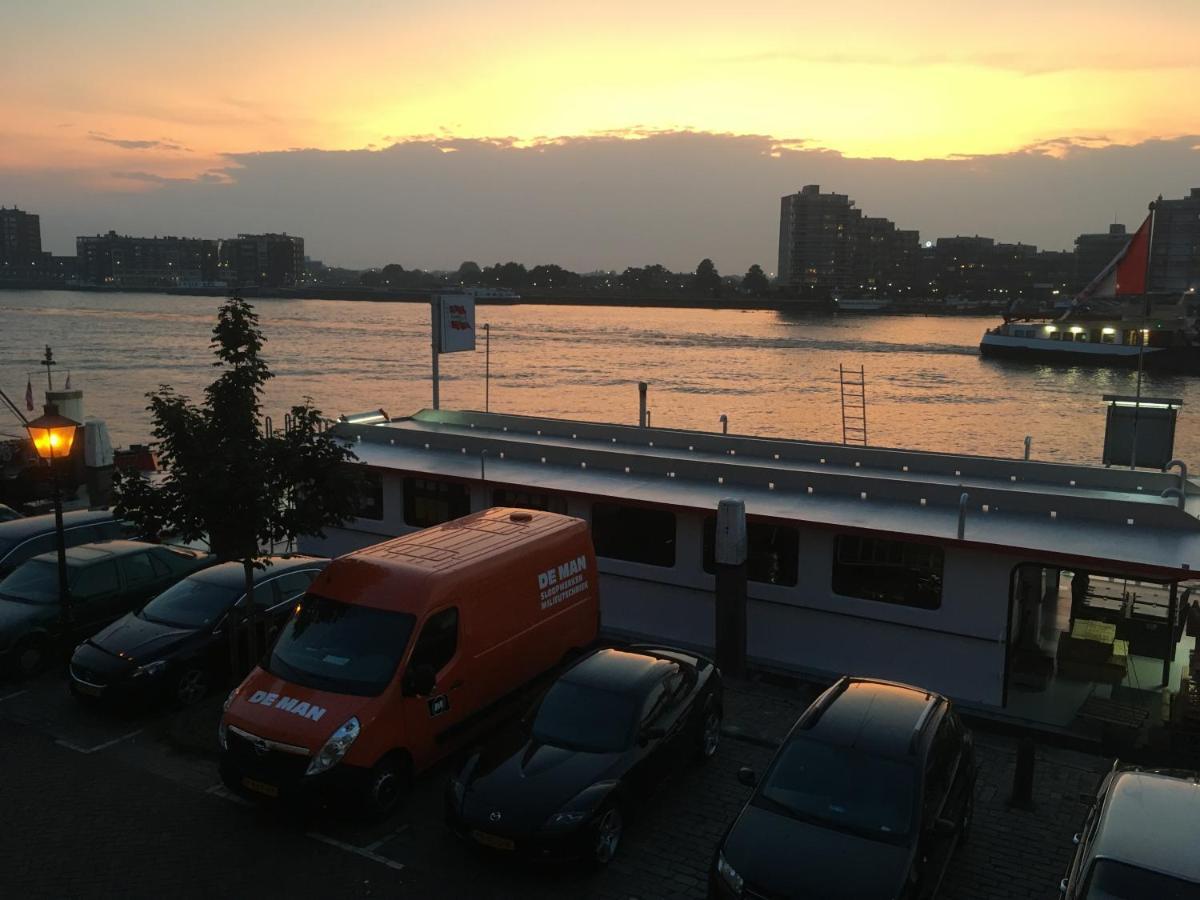 Studioplus Dordrecht Exterior photo
